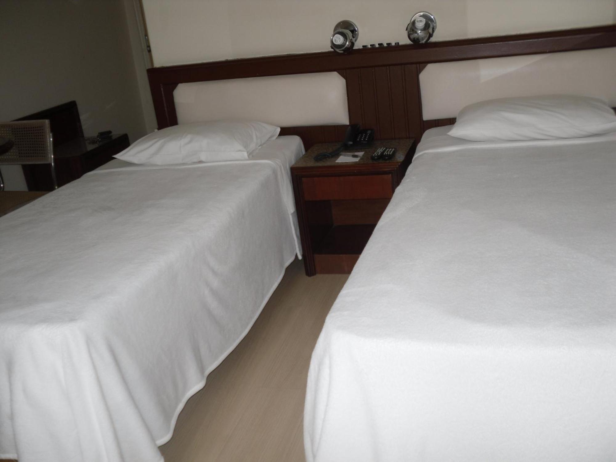 Hotel Cha Prime Curitiba Chambre photo