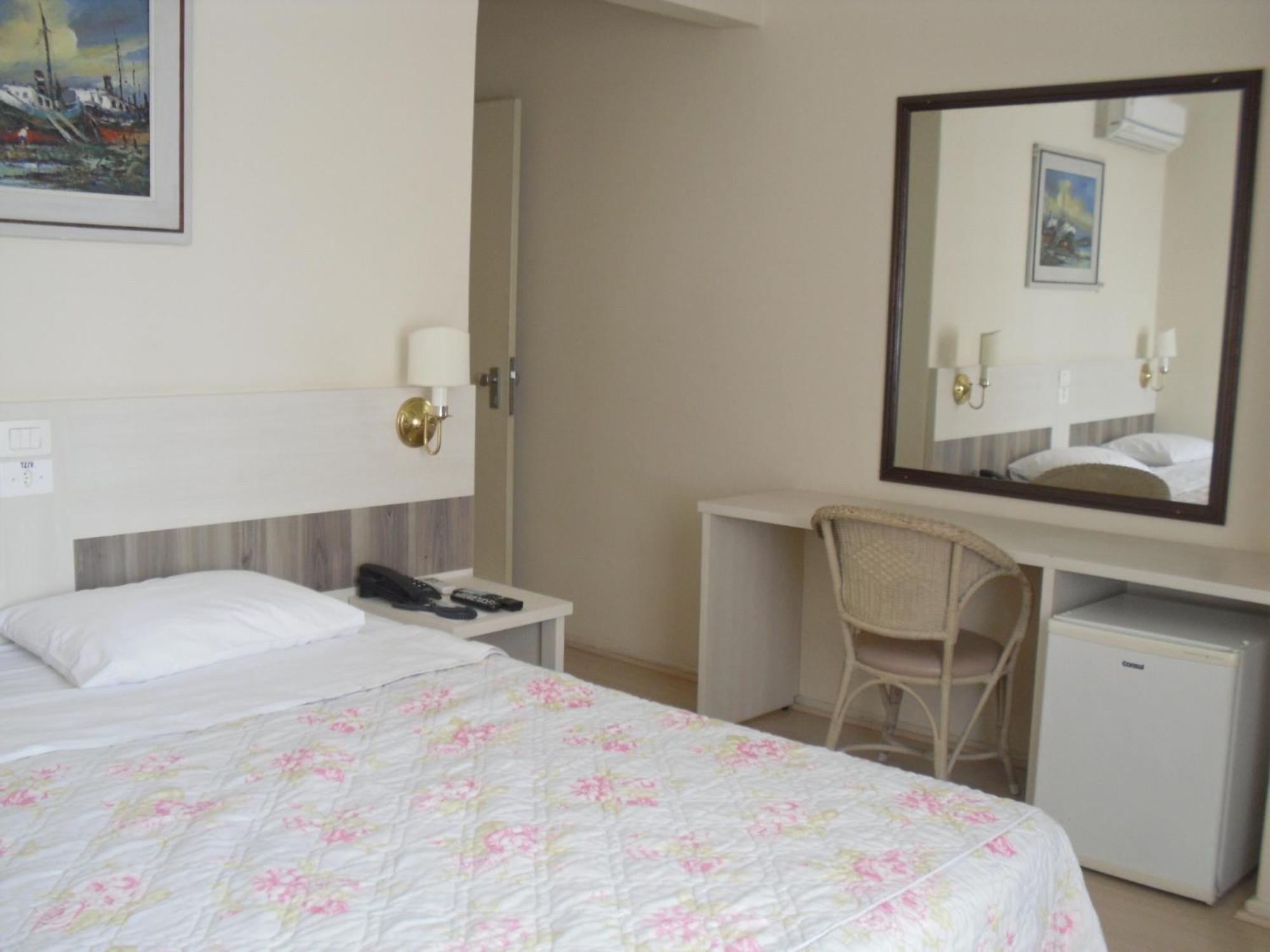 Hotel Cha Prime Curitiba Chambre photo